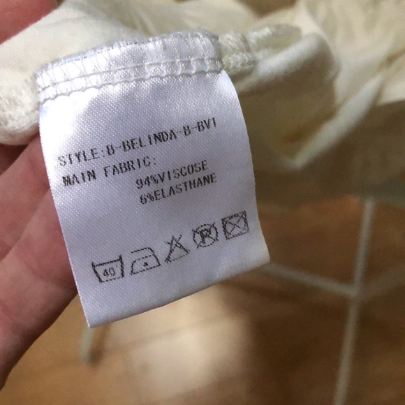 Cream coloured Danish Designer skirt - Picture 5 of 5